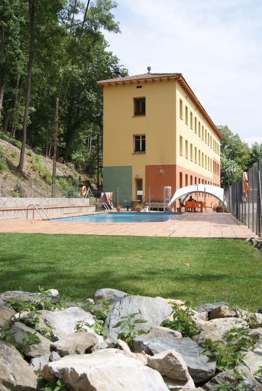 Alberg Roques Blanques Ribes De Freser Exterior photo