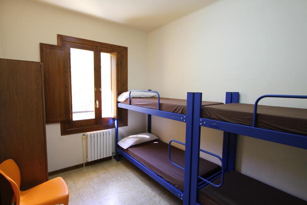 Alberg Roques Blanques Ribes De Freser Room photo